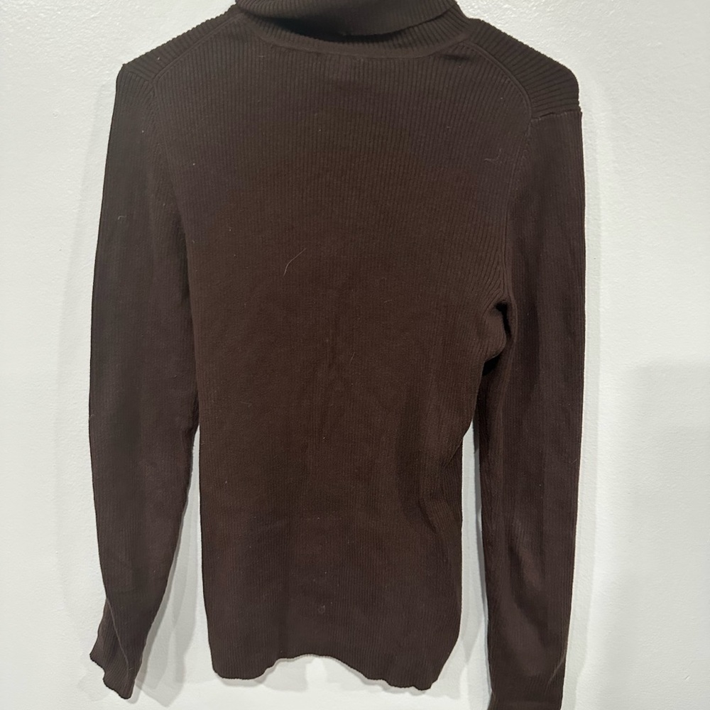 Gap Women's Brown ribbed turtleneck Sweater